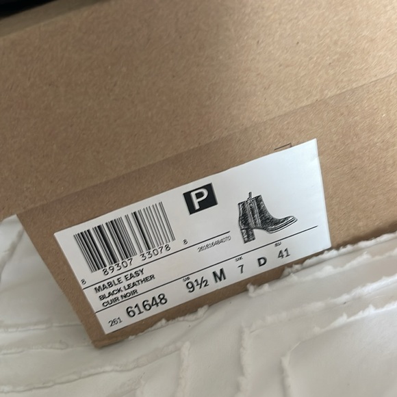 👢 CLARKS Mable Easy black leather boot, size 9 1/2. - Picture 16 of 16